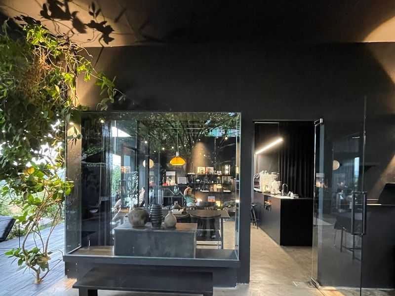 Sitooterie - Coffee & Stories