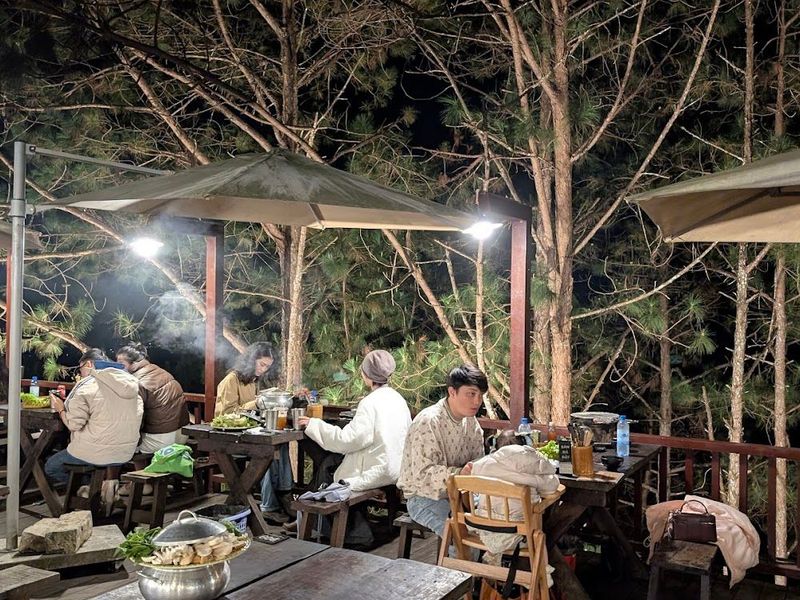 tiệm nướng trong rừng